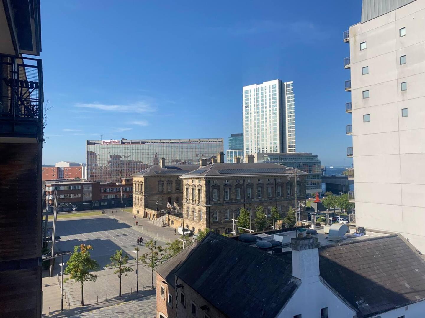 2Br Spacious City Centre Apartment Belfast Exterior foto