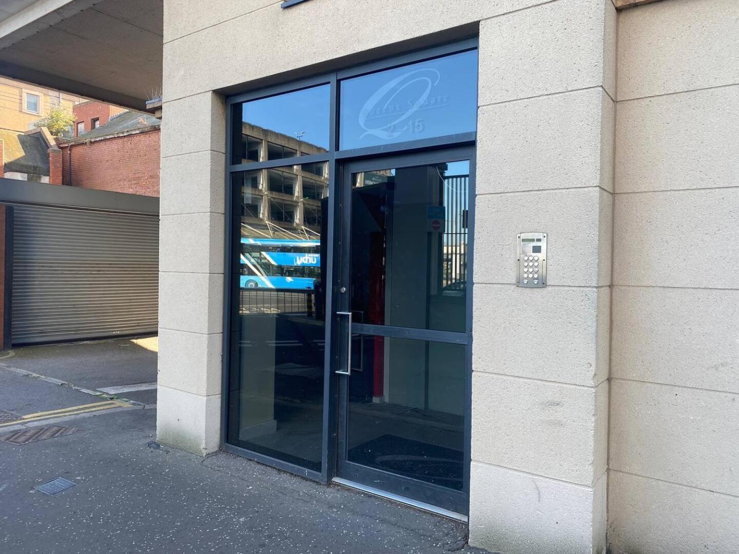 2Br Spacious City Centre Apartment Belfast Exterior foto